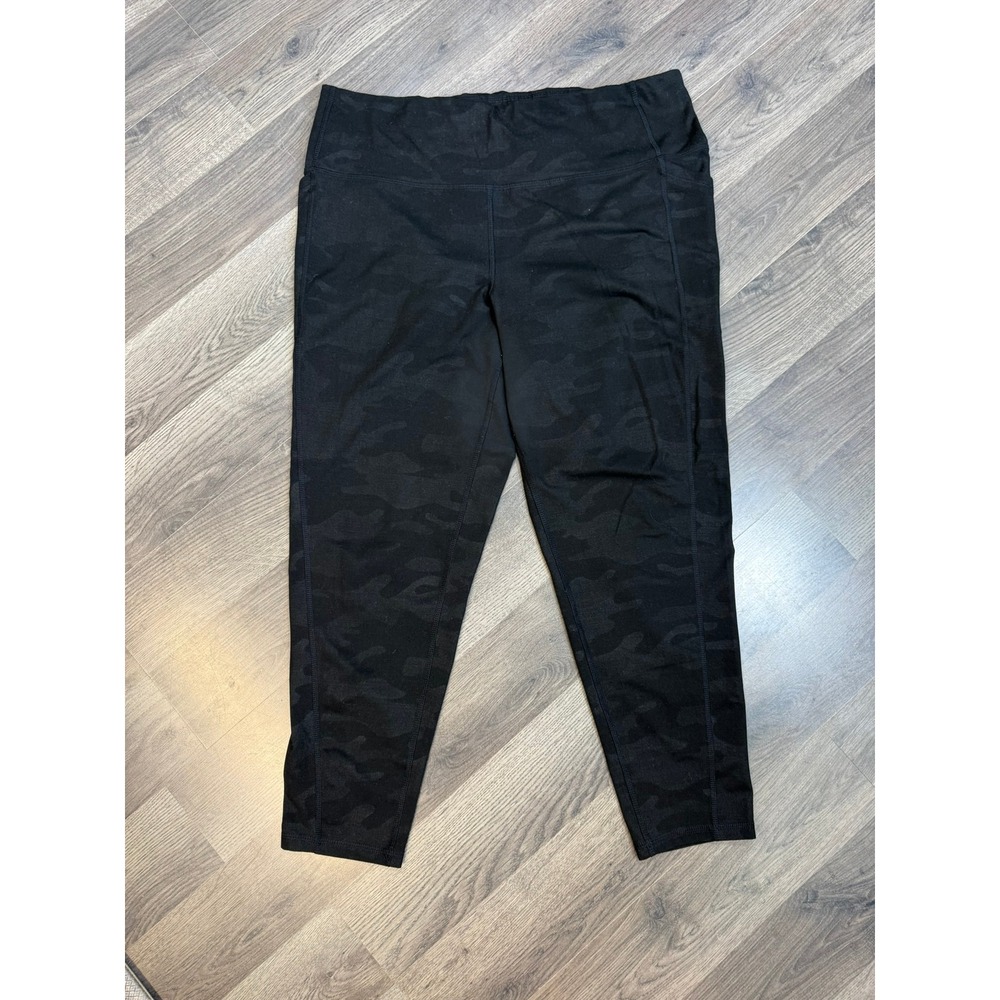 DSG Women Black Camo High Waisted Performance Cropped Leggings XL With Pockets